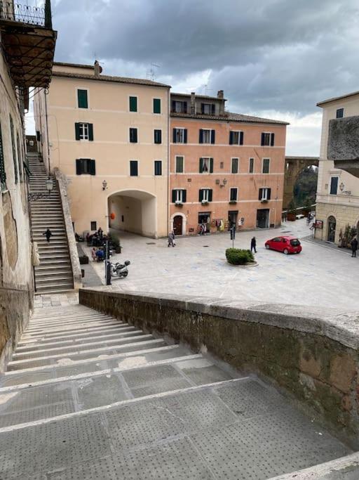 Apartamento La Sorpresa Sul Bastione With Panoramic Balcony Pitigliano Exterior foto