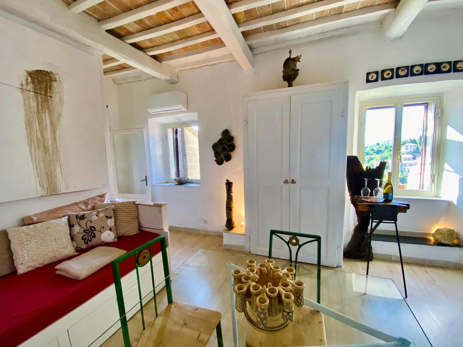Apartamento La Sorpresa Sul Bastione With Panoramic Balcony Pitigliano Exterior foto